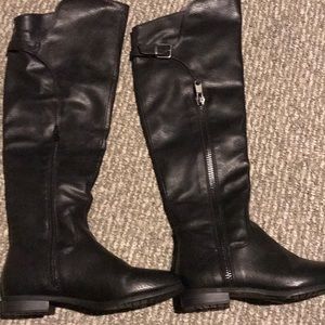 Gently used knee high black boots